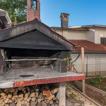 Gostinjska kuća Lucija